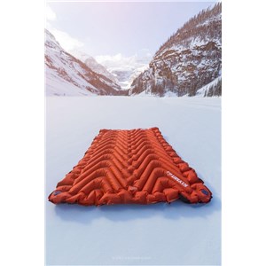 Insulated Double V materac 2 osobowy dmuchany