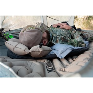 Insulated Static V Recon materac dmuchany