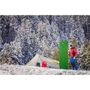 Static V Long materac dmuchany zielony